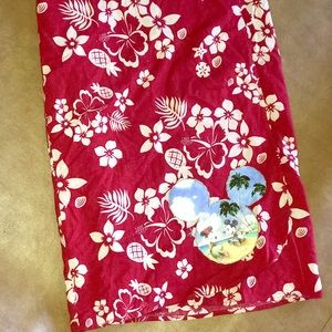 Ladies Disney Beach wrap NWT size Small